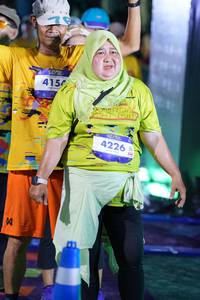 BIB: 415, 4226
                            <button type="button" onclick="openModal(26234357)" class="btn btn-primary btn-sm float-right btn-popup" data-toggle="modal" data-target=".modal-high-quality">
                        <i class="fas fa-shopping-cart"></i> Add to Cart
                    </button>
                                            <button type="button" onclick="isThisMe(26234357, true)" class="btn btn-success btn-sm float-right btn-popup btn-isme hidden" data-toggle="tooltip" data-placement="bottom" title="นี่คือรูปของคุณใช่ไหม คลิกที่นี่เพื่อเอาเข้าอัลบั้ม">
                        <i class="fas fa-plus"></i> Add to album
                    </button>
                    <button type="button" onclick="isThisMe(26234357, false)" class="btn btn-warning btn-sm float-right btn-popup btn-isnotme hidden">
                        <i class="fas fa-ban"></i> Remove from album
                    </button>